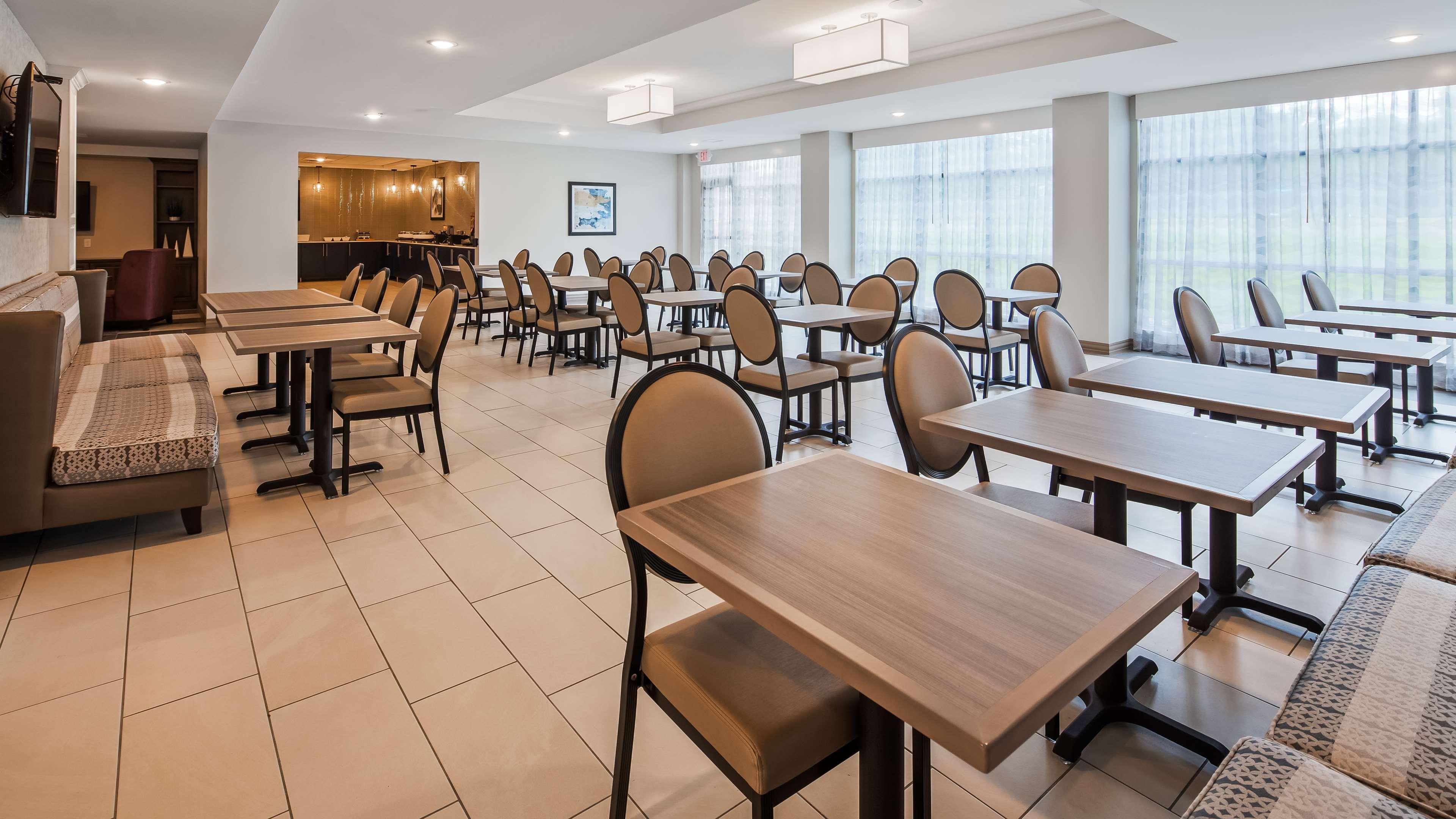 Best Western Plus Saint Peter Exterior photo