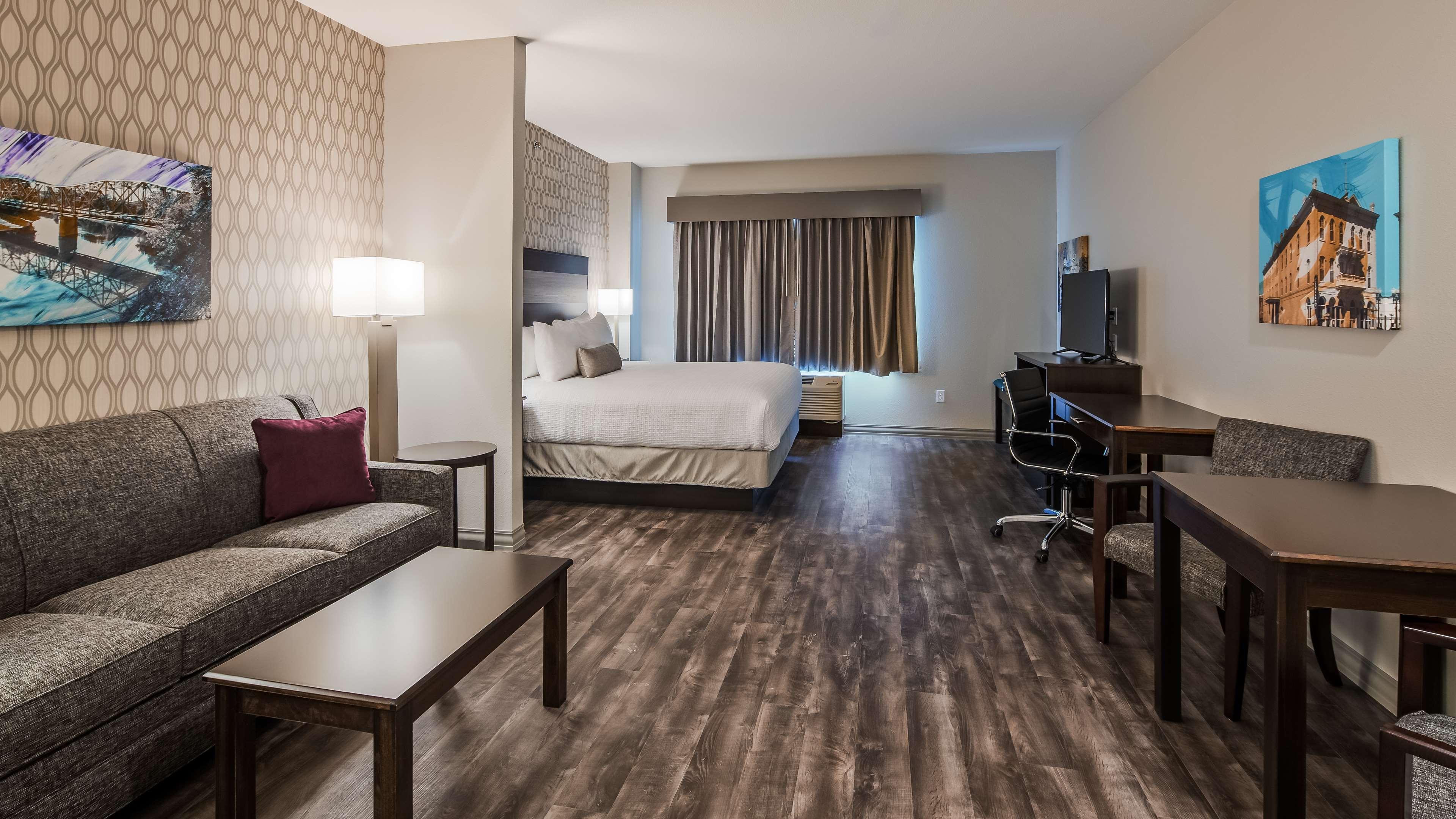 Best Western Plus Saint Peter Exterior photo